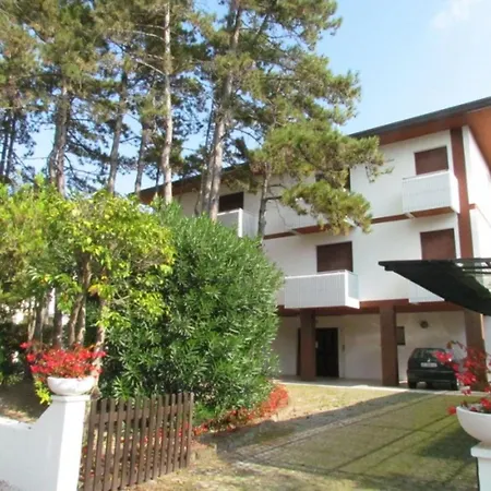 Welcoming Near The Apartmán