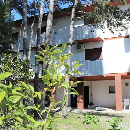 Apartment Welcoming Near The