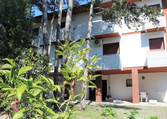 Апартаменты Welcoming Near The